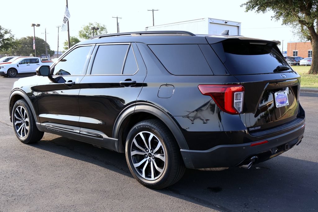 Certified 2022 Ford Explorer ST-Line w/ Class IV Trailer Tow Package RWD image 19