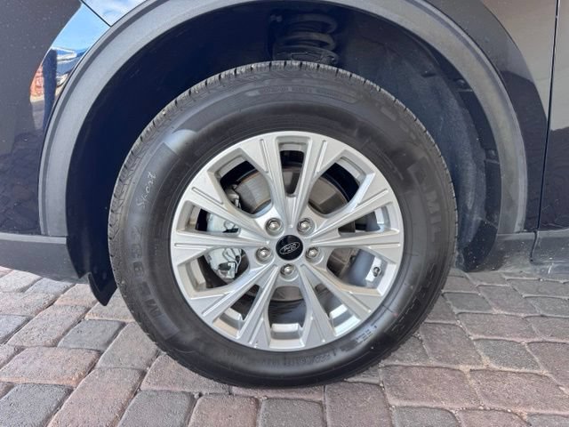 Certified 2025 Ford Escape Active AWD/4WD image 23