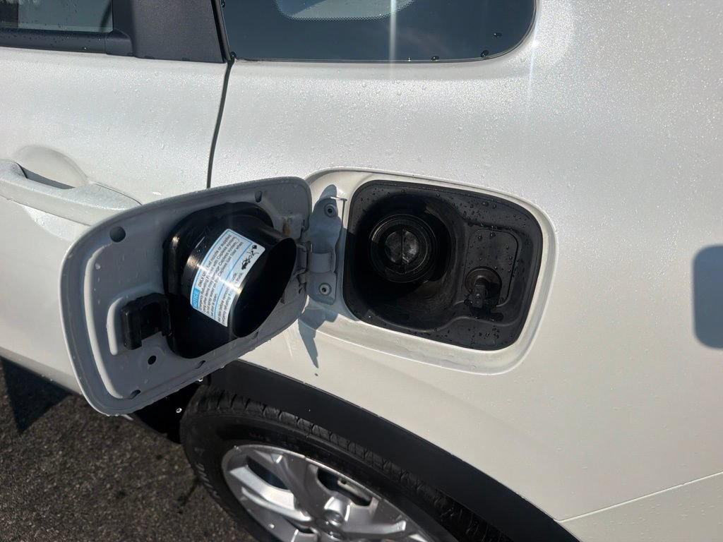 Used 2024 Honda HR-V LX image 49