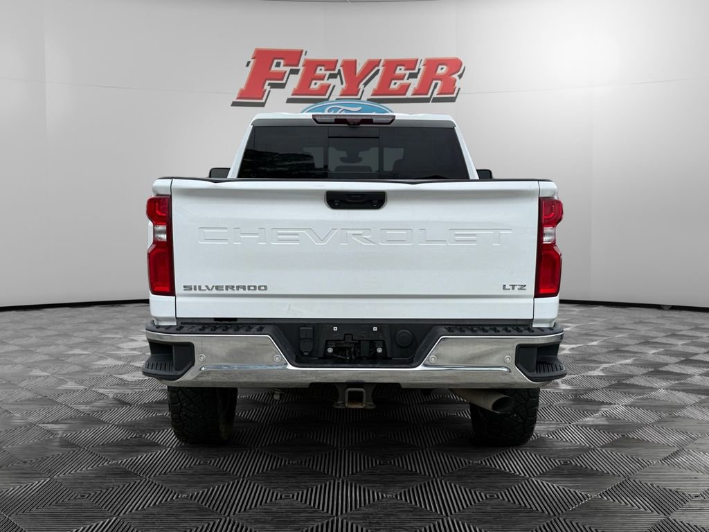 Used 2023 Chevrolet Silverado 2500 LTZ w/ LTZ Premium Package image 4