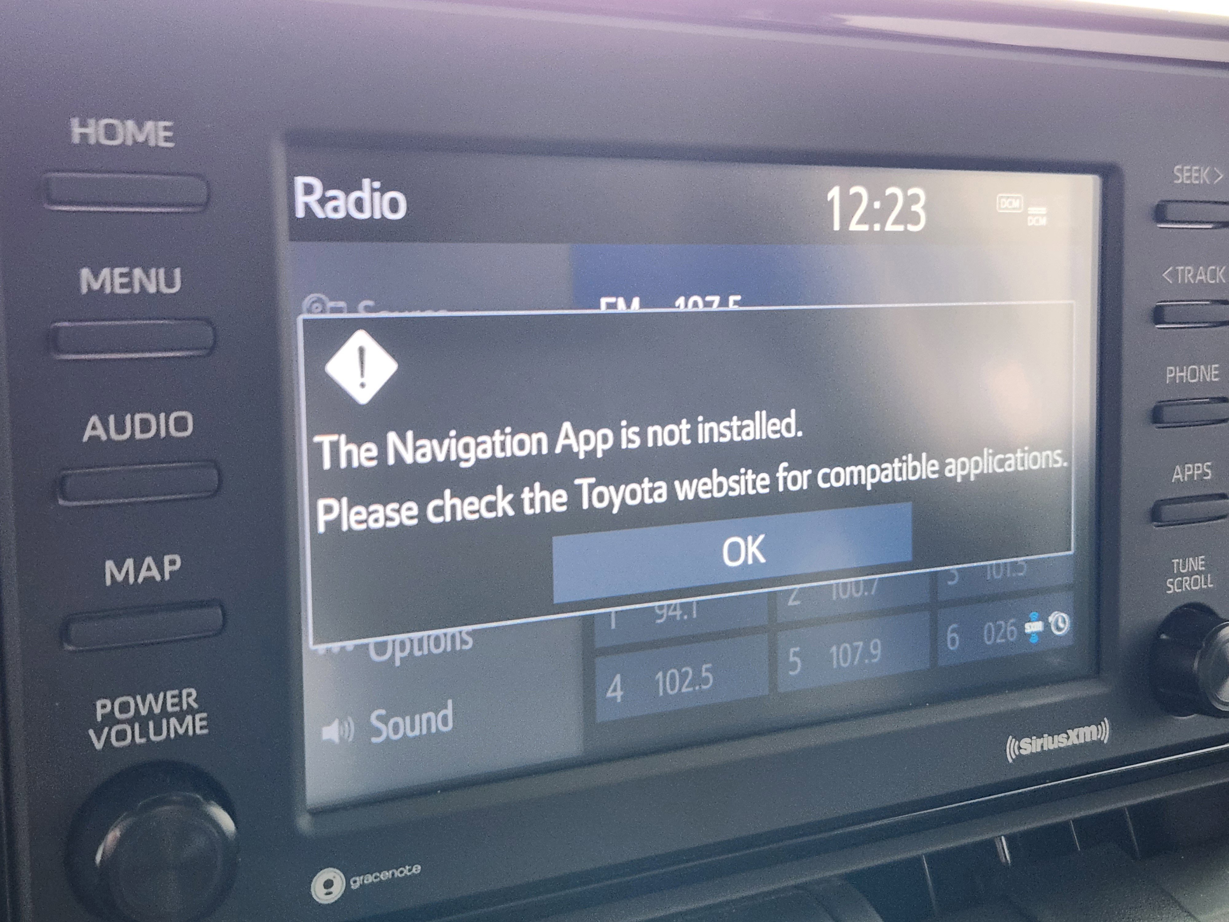 Used 2022 Toyota RAV4 XLE image 22