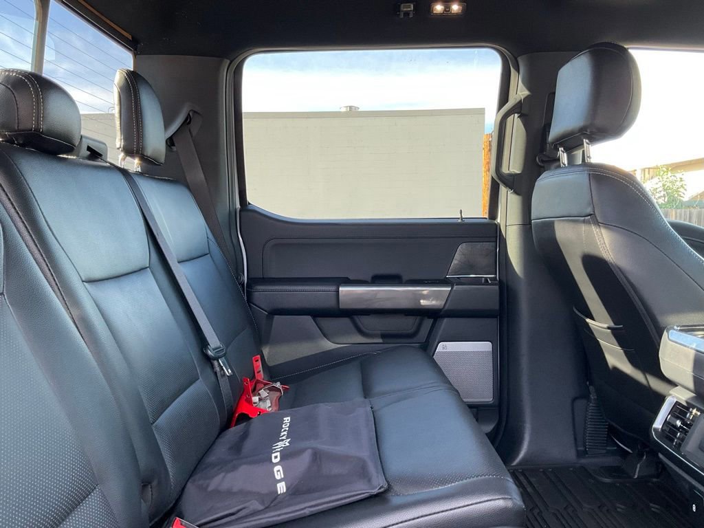 Certified 2022 Ford F150 XLT w/ Equipment Group 302A High image 40