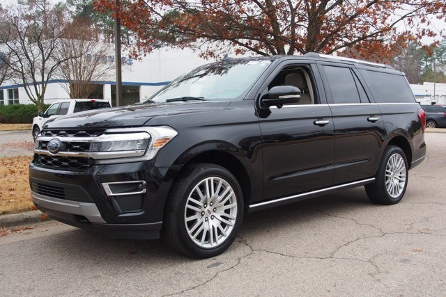 Certified 2024 Ford Expedition Max Limited image 3