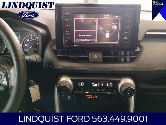 Used 2021 Toyota RAV4 LE AWD/4WD image 19