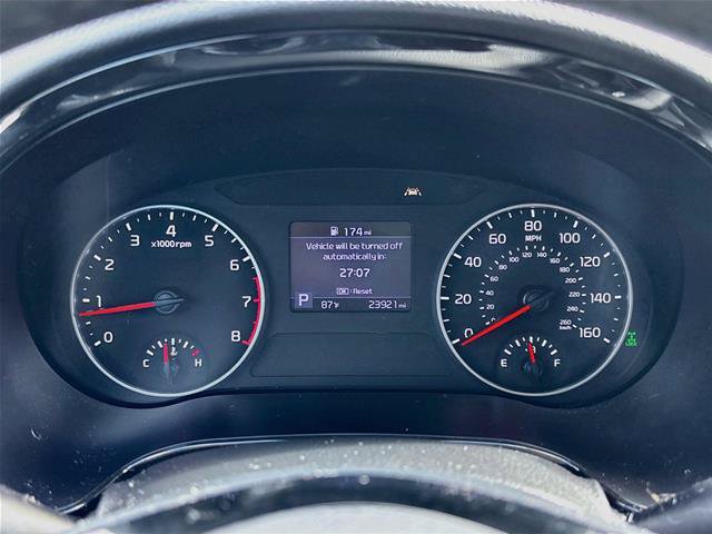 Used 2023 Kia Seltos EX AWD/4WD image 13