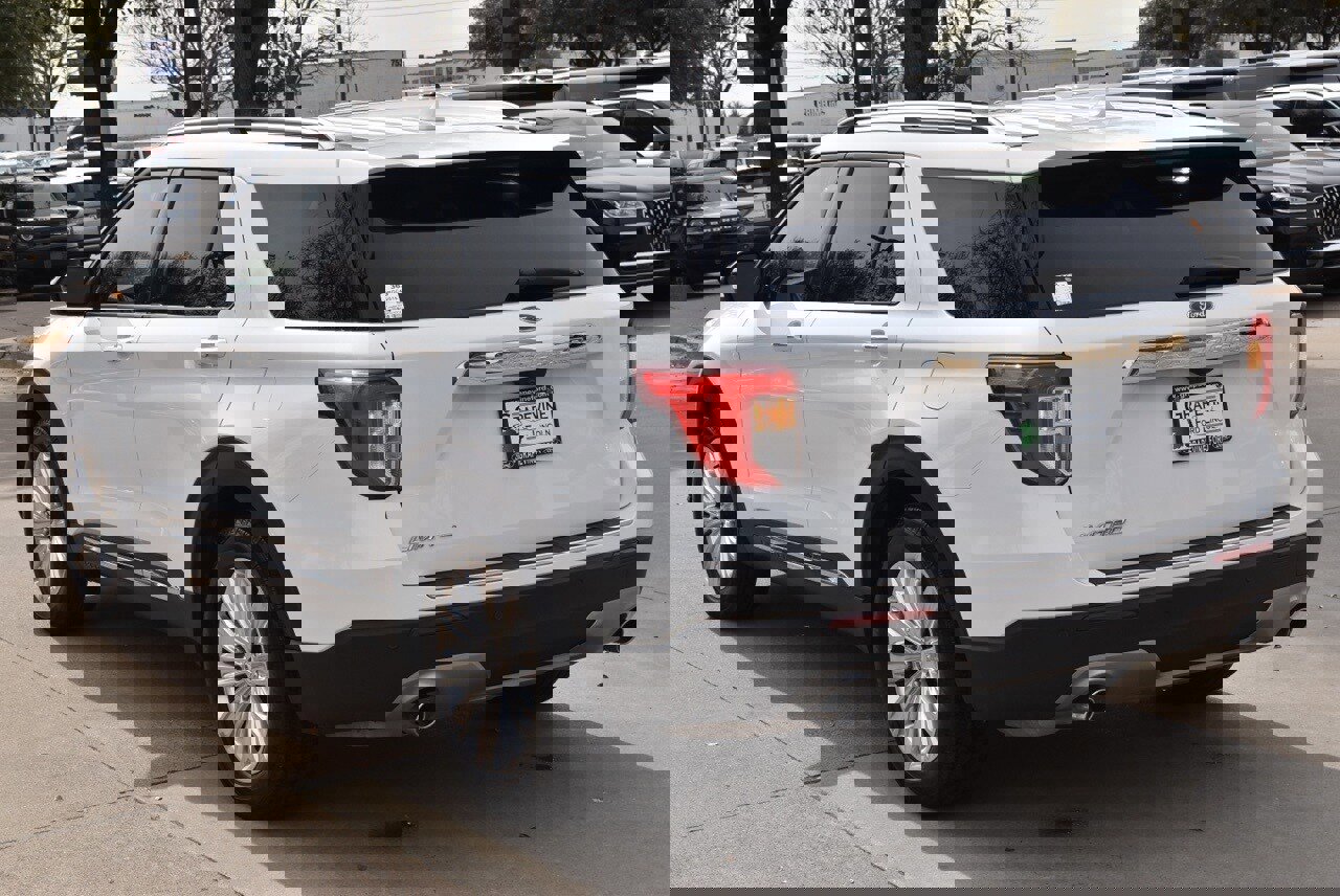 Certified 2023 Ford Explorer Limited w/ Limited Technology Package image 5