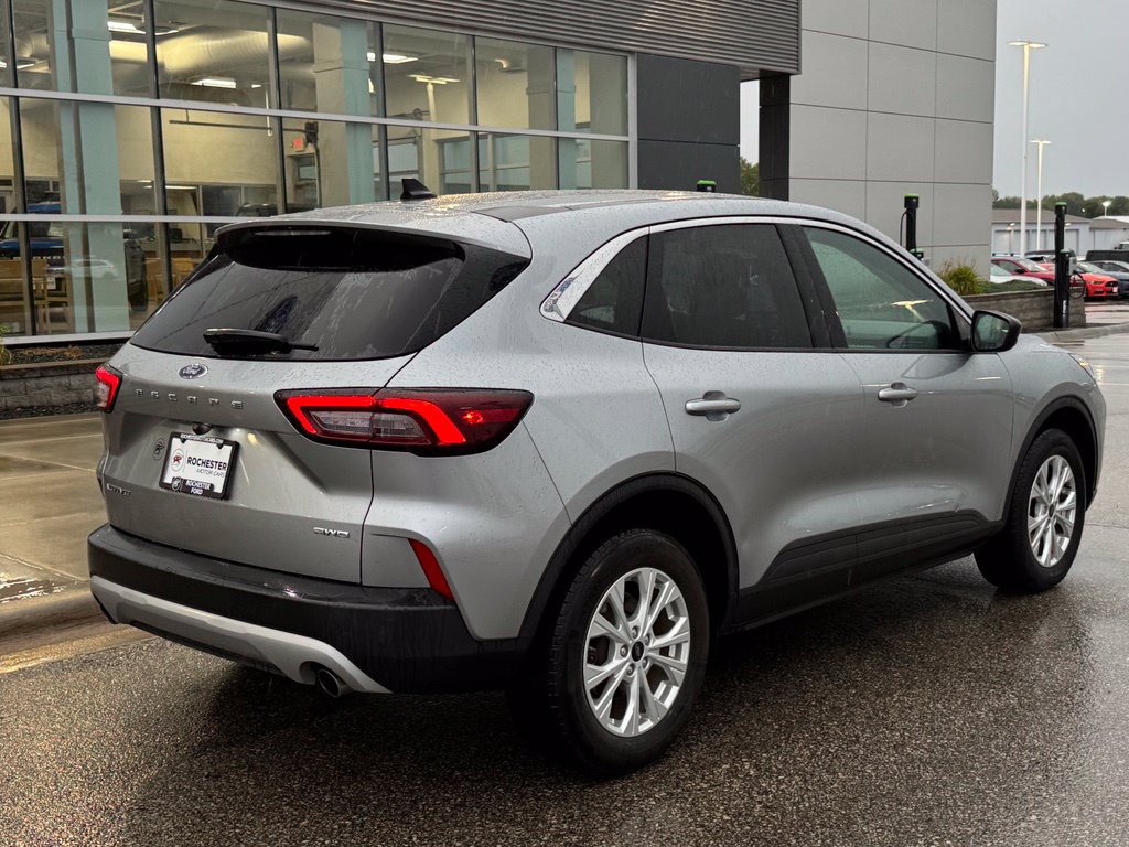 Certified 2024 Ford Escape Active AWD/4WD image 43