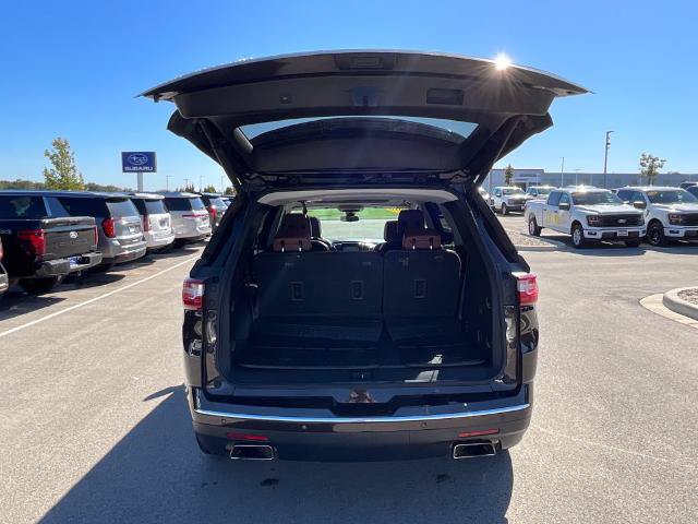 Used 2018 Chevrolet Traverse High Country w/ LPO, Floor Liner Package AWD/4WD image 9