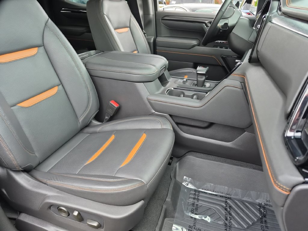 Used 2026 GMC Sierra 1500 AT4 w/ AT4 Premium Package AWD/4WD image 42