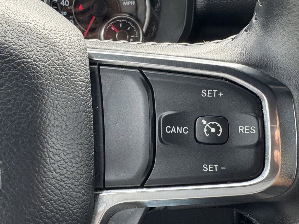Used 2024 RAM 1500 Laramie AWD/4WD image 25