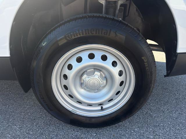 Certified 2025 Ford Maverick XL FWD image 22