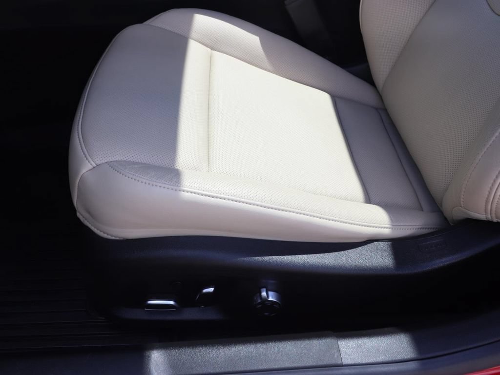 Used 2025 Cadillac CT5 Premium Luxury w/ Sun And Sound Package RWD image 18