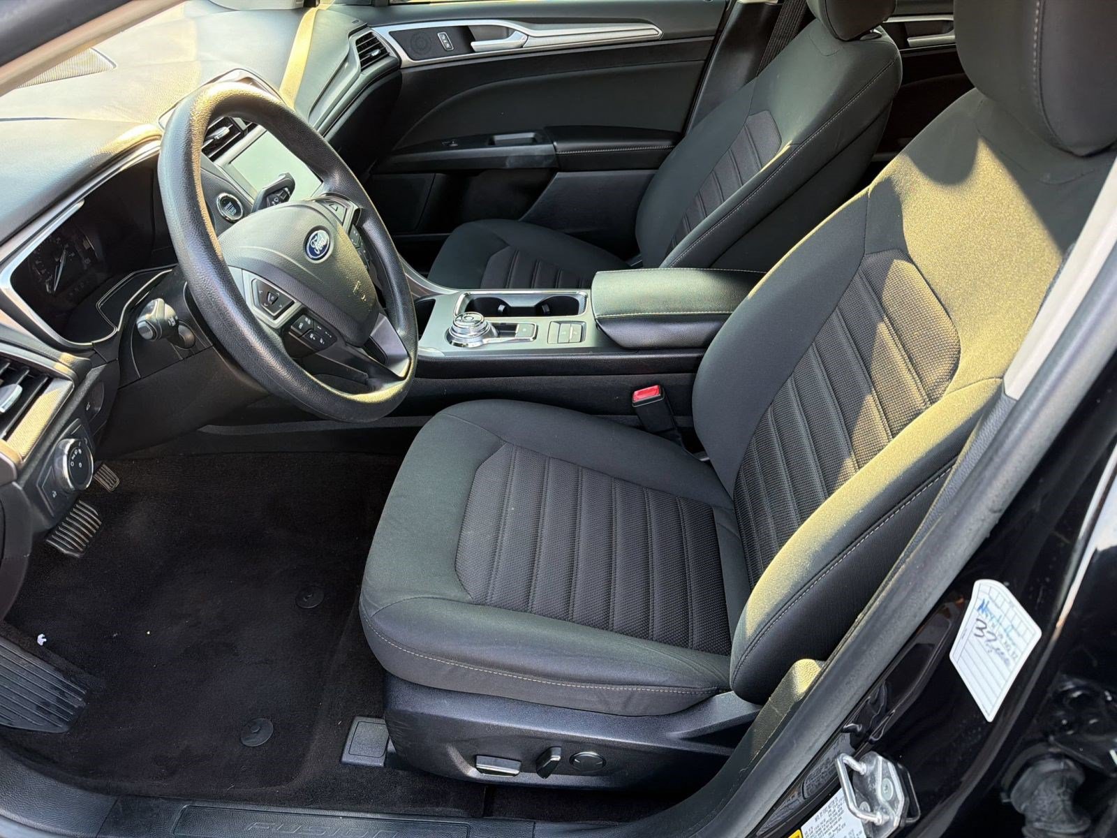 Certified 2020 Ford Fusion SE FWD image 5