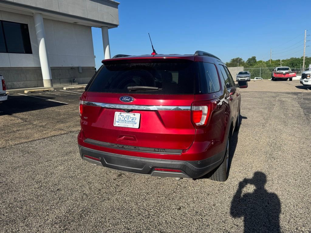 Certified 2019 Ford Explorer XLT w/ Equipment Group 201A FWD image 8
