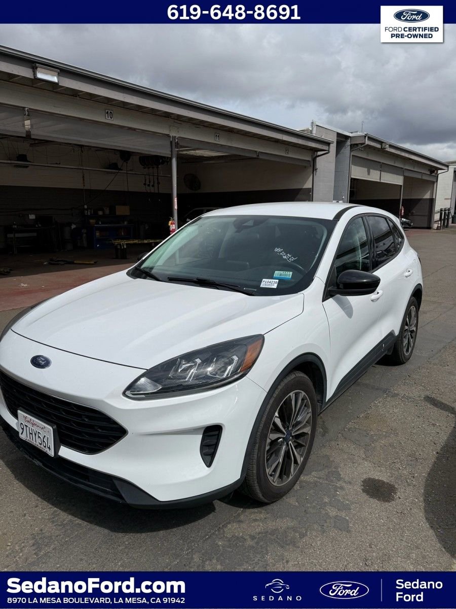 Certified 2022 Ford Escape SE w/ SE Sport Appearance Package FWD video 1