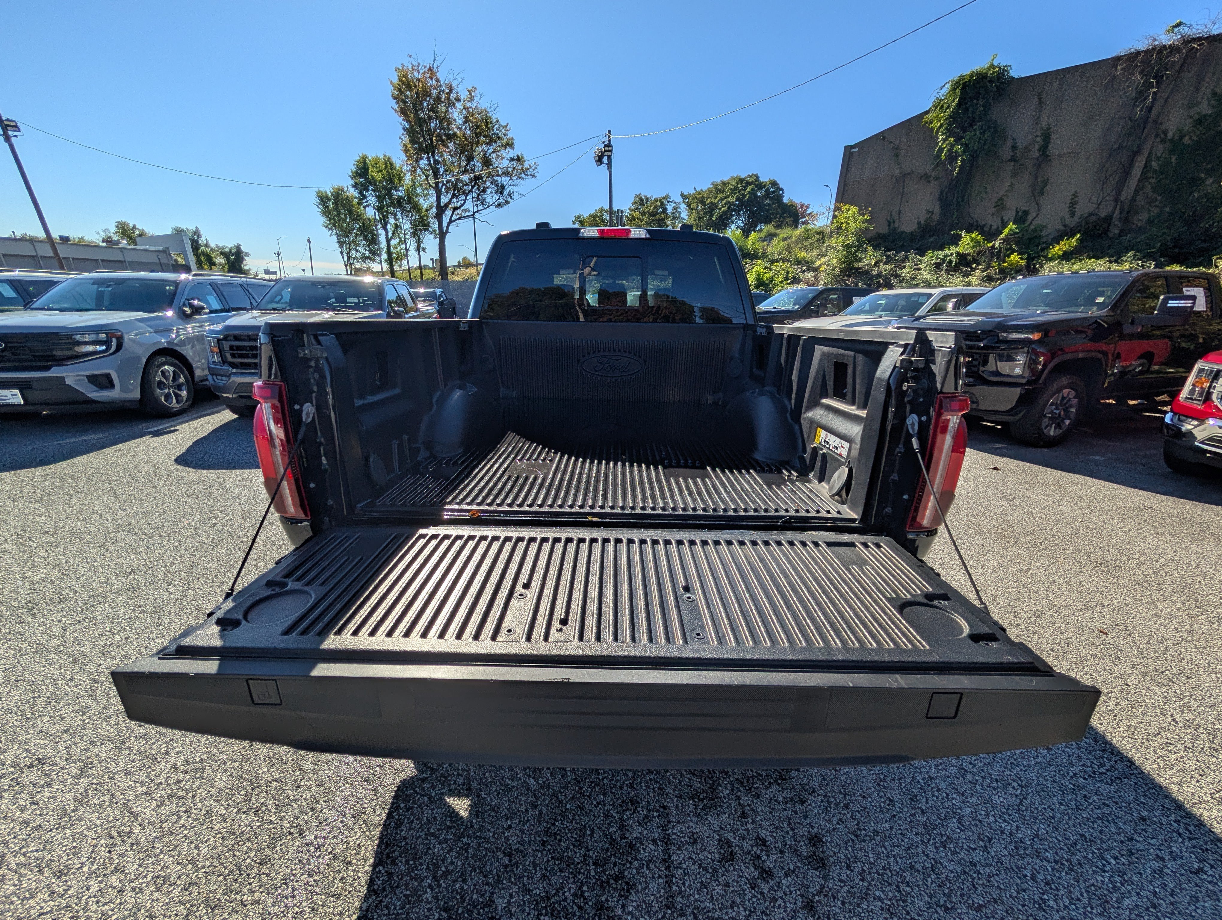 Certified 2024 Ford F150 Lariat AWD/4WD image 14