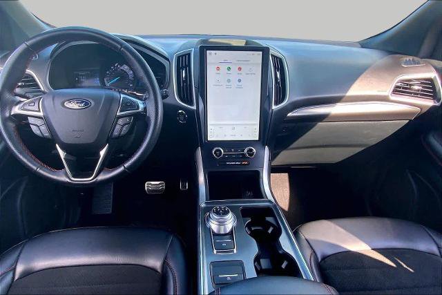 Certified 2024 Ford Edge ST-Line AWD/4WD image 15