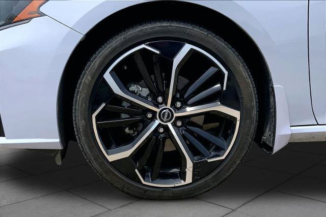 Used 2024 Nissan Altima 2.5 SR w/ SR Premium Package AWD/4WD image 11