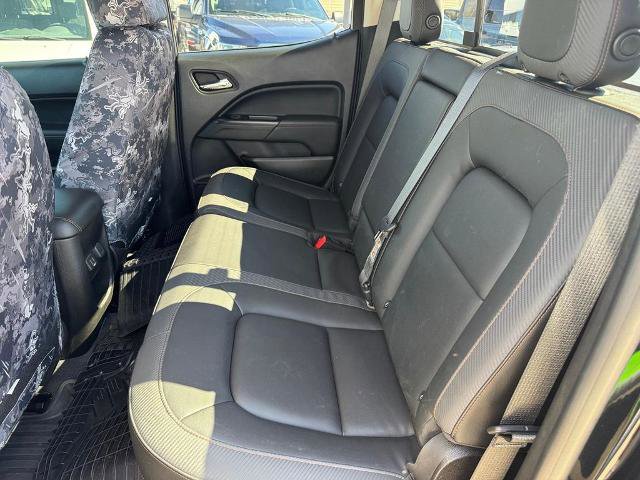 Used 2022 GMC Canyon AT4 w/ Trailering Package AWD/4WD image 8