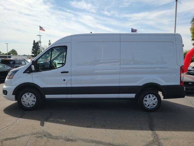 Certified 2022 Ford E-Transit Medium Roof w/ Load Area Protection Package RWD image 28