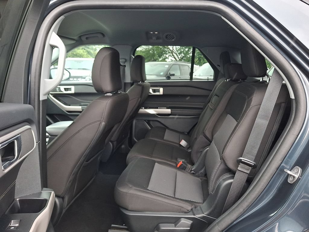 Certified 2023 Ford Explorer XLT AWD/4WD image 11