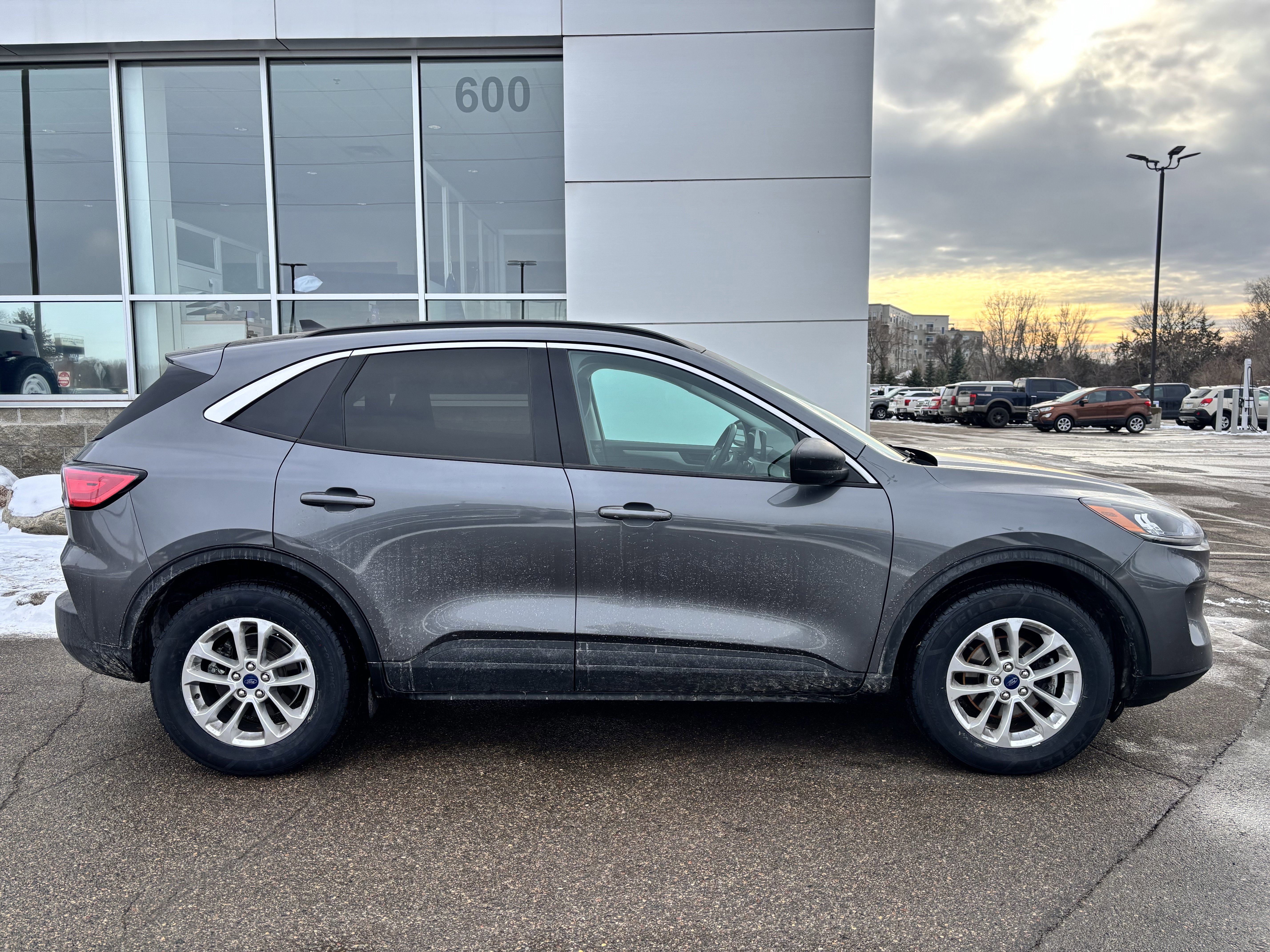 Certified 2022 Ford Escape SE w/ Cold Weather Package image 6