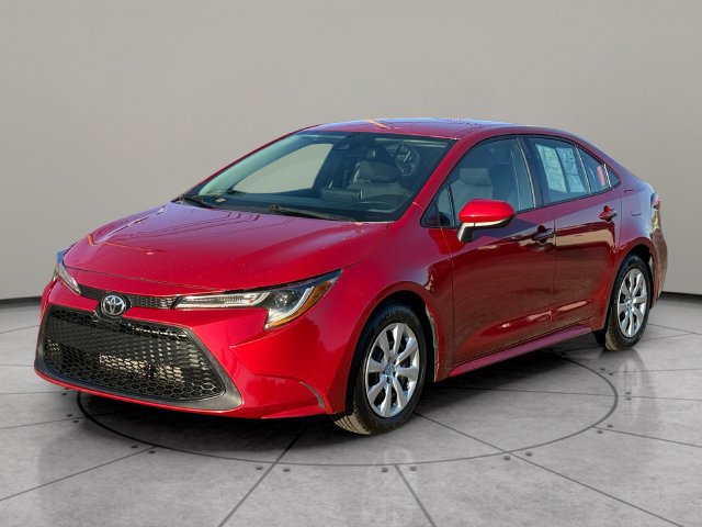 Used 2021 Toyota Corolla LE FWD image 3