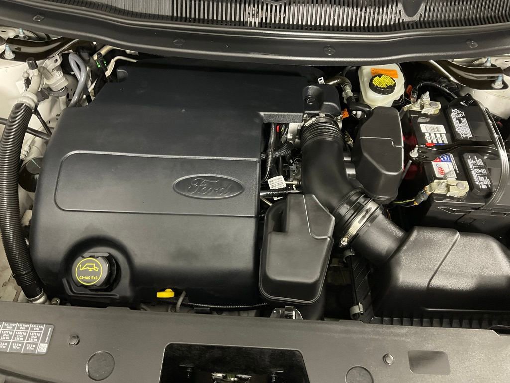 Certified 2017 Ford Explorer XLT image 9