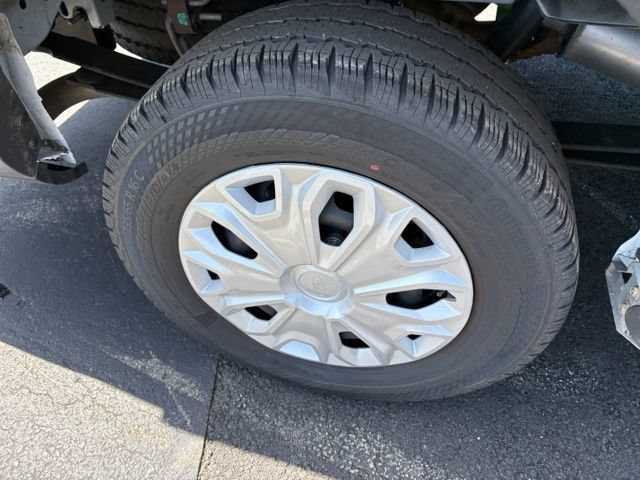 Certified 2025 Ford Transit 250 Low Roof w/ Exterior Upgrade Package RWD image 11