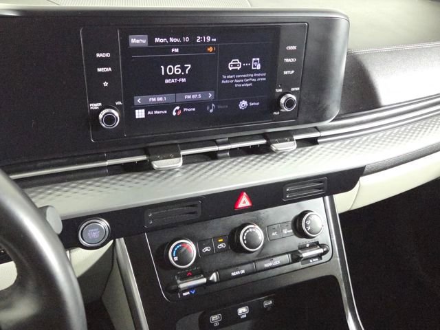 Used 2022 Kia Carnival LX image 27