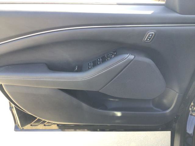 Certified 2025 Ford Mustang Mach-E Select image 15