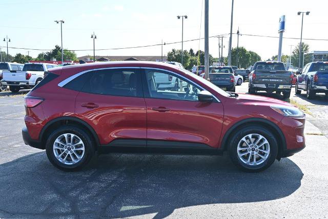 Certified 2022 Ford Escape SE w/ Cold Weather Package FWD image 8