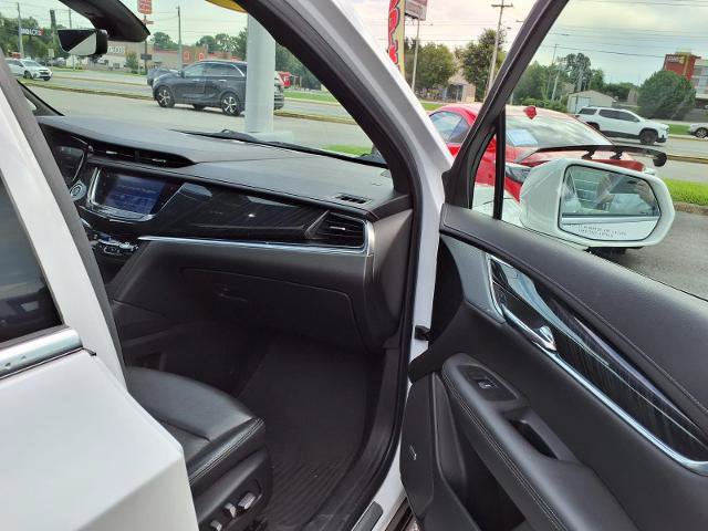 Used 2020 Cadillac XT6 Premium Luxury AWD/4WD image 26