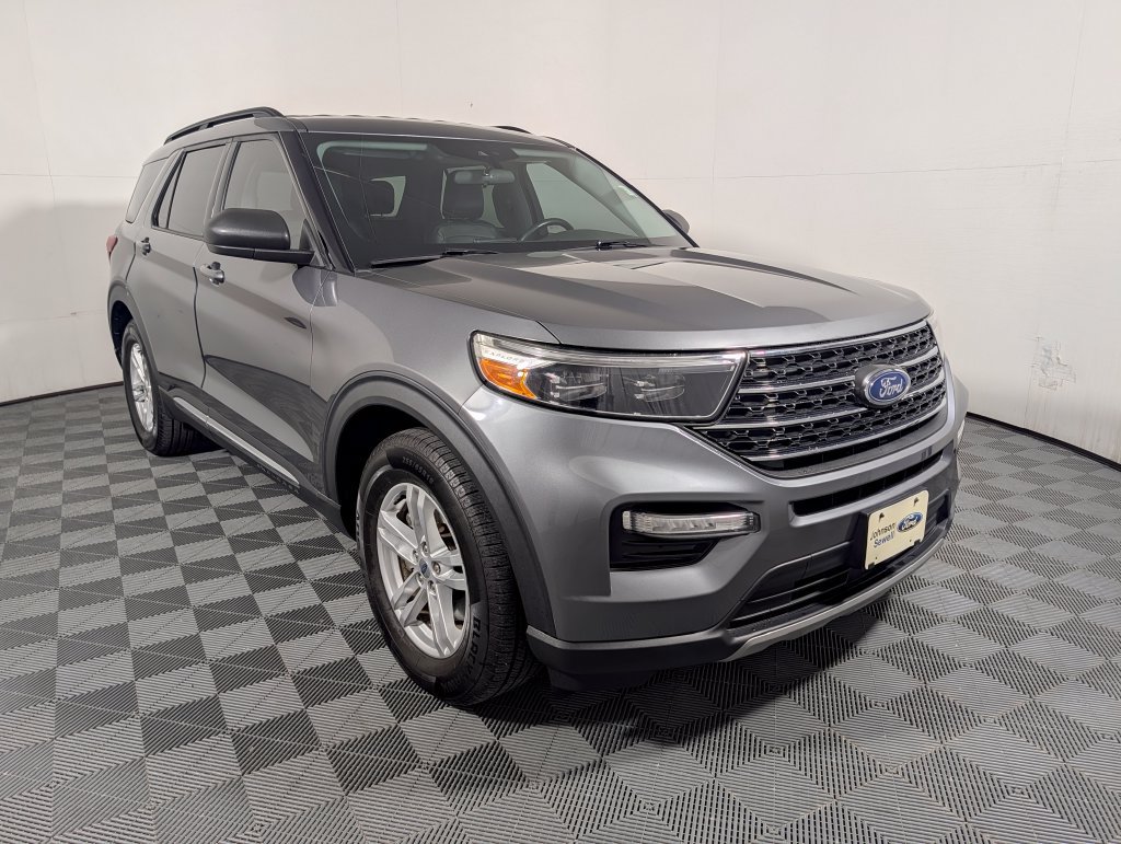 Certified 2023 Ford Explorer XLT w/ Equipment Group 202A