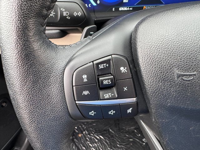 Certified 2020 Ford Escape Titanium image 23