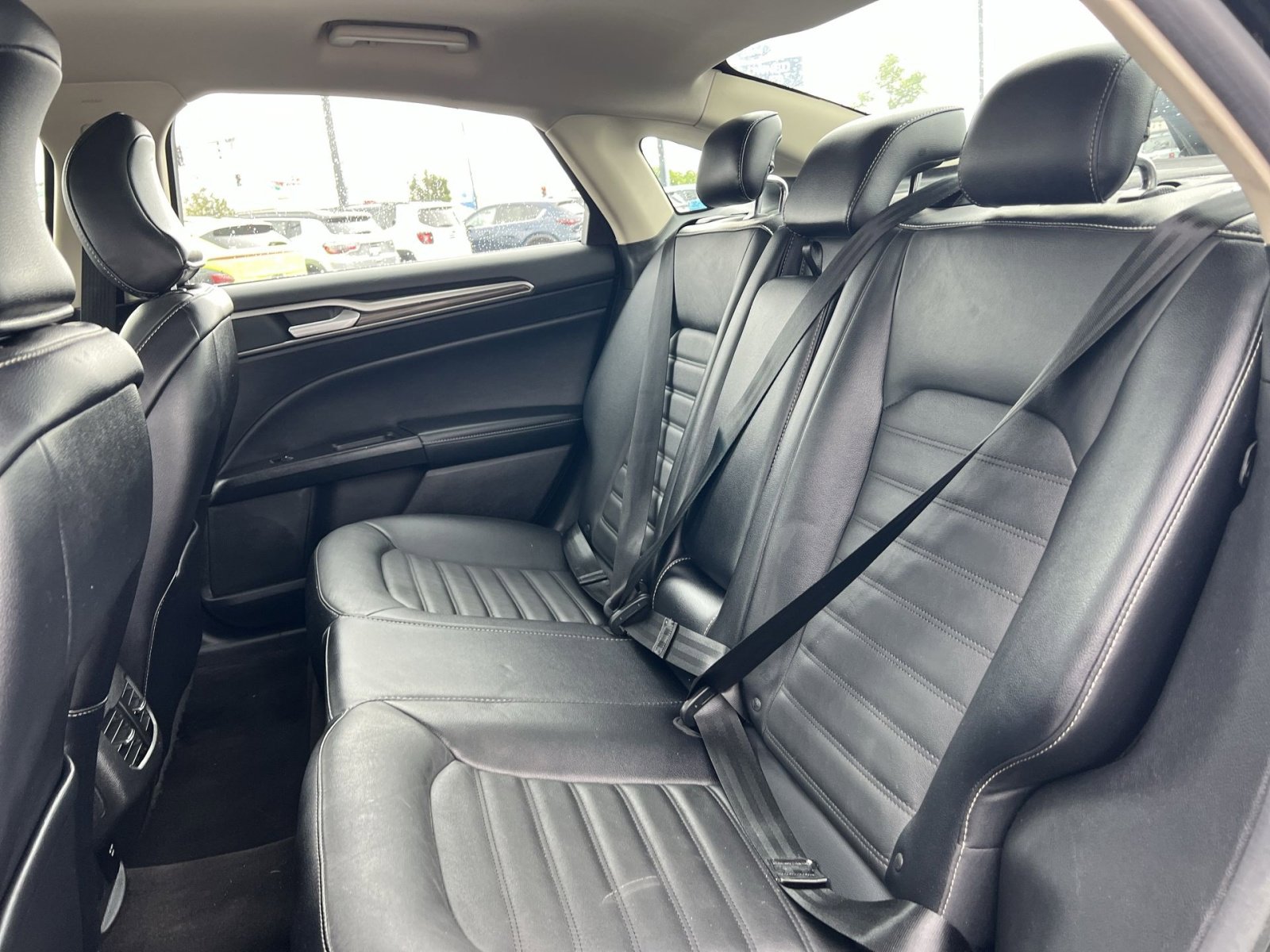 Certified 2018 Ford Fusion Energi SE FWD image 31