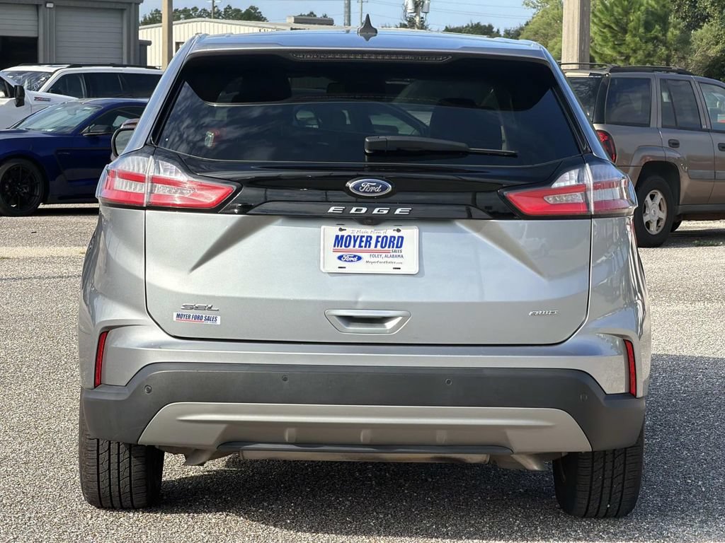 Certified 2024 Ford Edge SEL AWD/4WD image 5