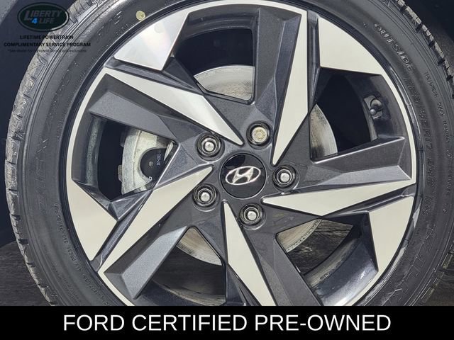 Used 2023 Hyundai Elantra Limited image 10