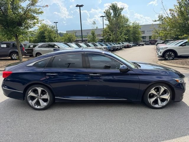 Used 2018 Honda Accord Touring image 6