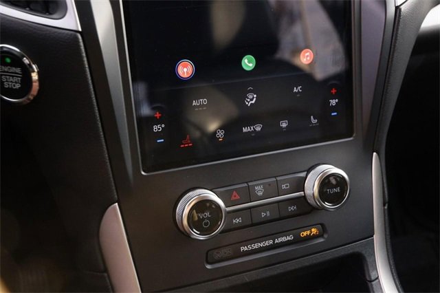 Certified 2024 Ford Edge SEL image 17