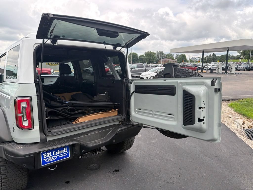Certified 2023 Ford Bronco Heritage Edition AWD/4WD image 15