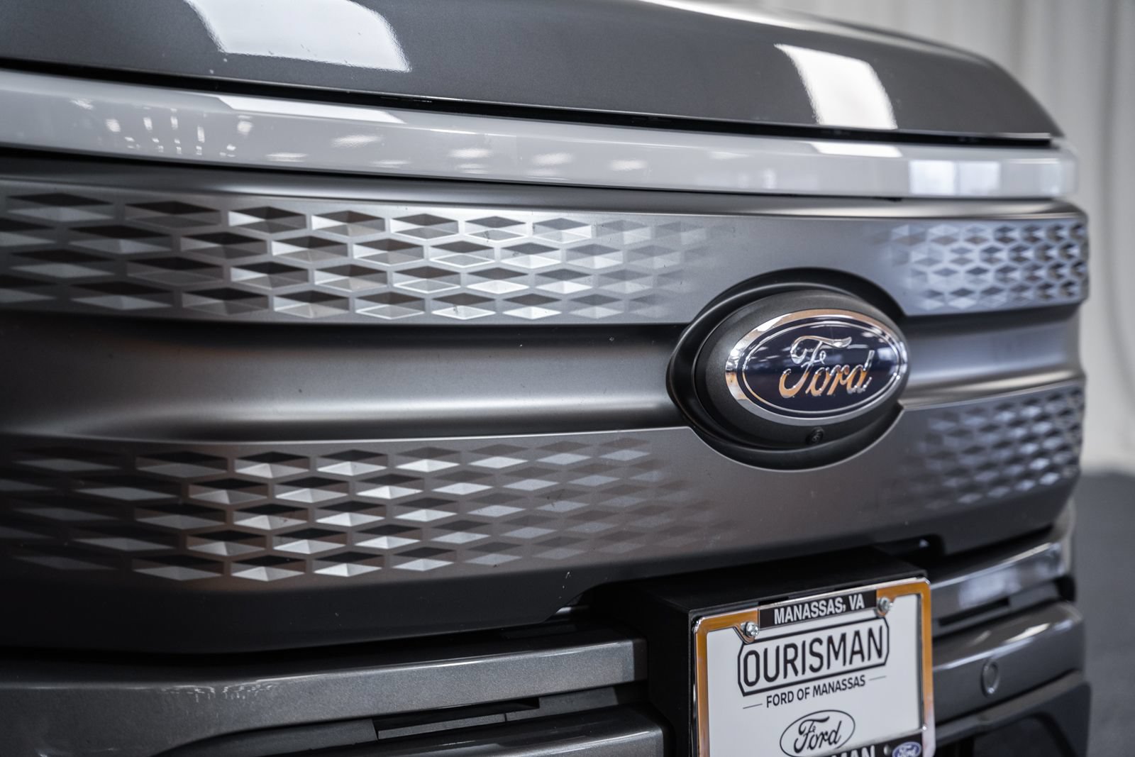 Certified 2023 Ford F150 Lightning XLT AWD/4WD image 13