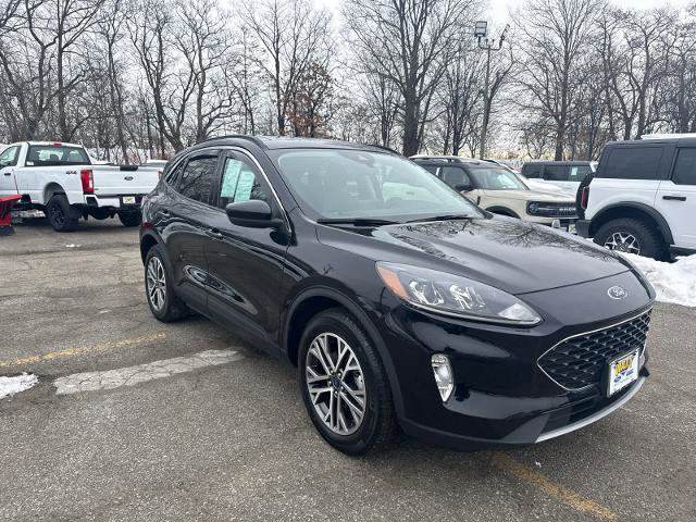 Certified 2022 Ford Escape SEL w/ Technology Package