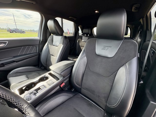 Certified 2023 Ford Edge ST AWD/4WD image 9