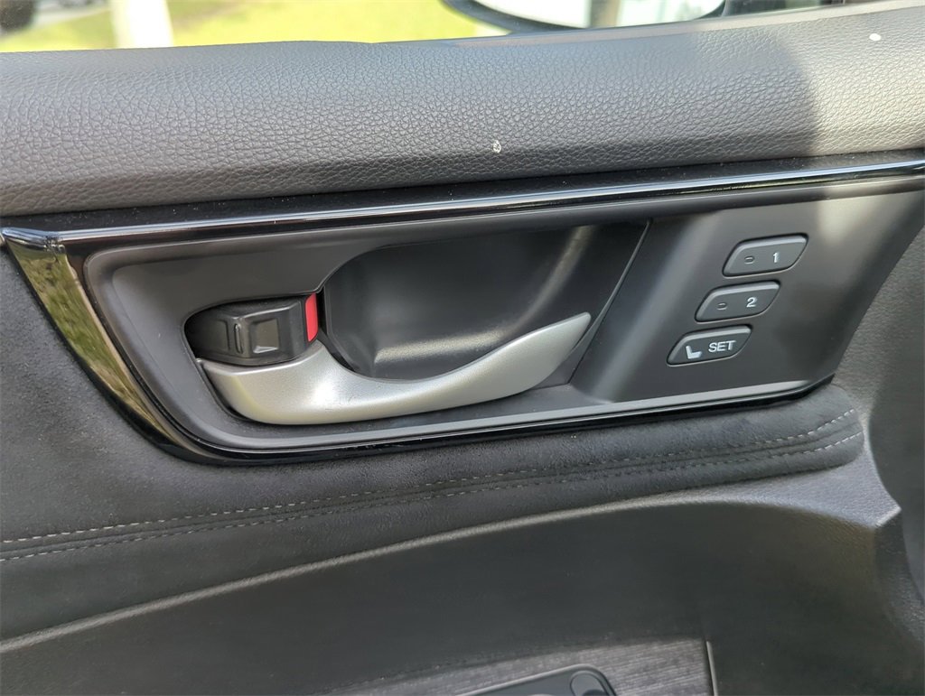 Used 2018 Honda Clarity Touring image 17