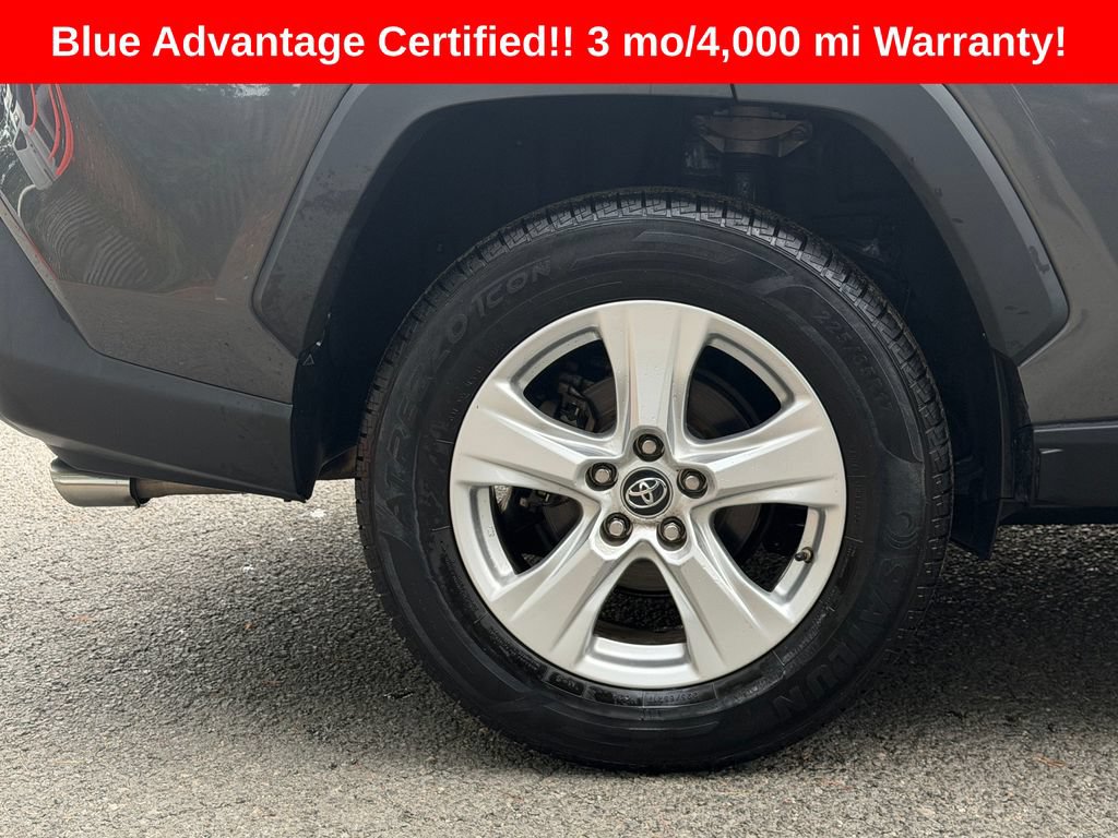 Used 2019 Toyota RAV4 XLE AWD/4WD image 6
