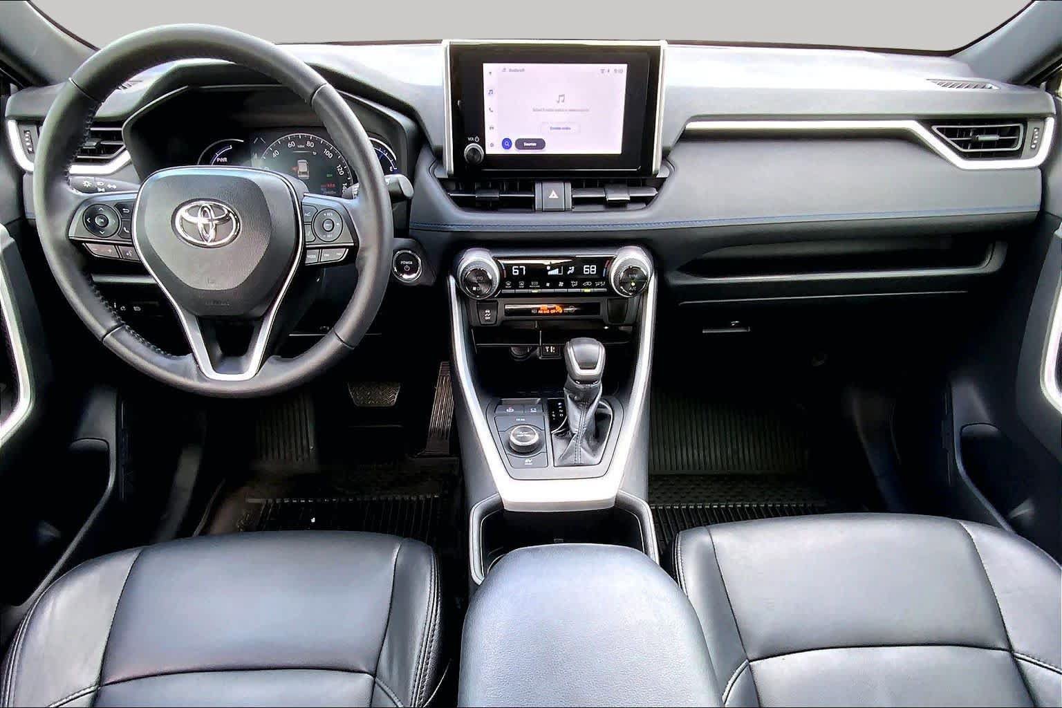 Used 2023 Toyota RAV4 SE AWD/4WD image 14