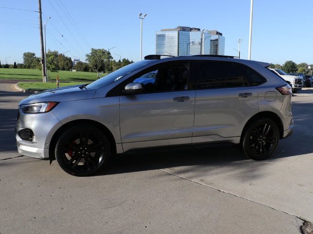 Certified 2024 Ford Edge ST w/ Equipment Group 401A AWD/4WD image 4