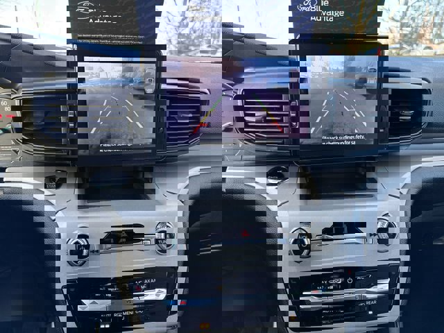 Certified 2023 Ford Explorer XLT image 10