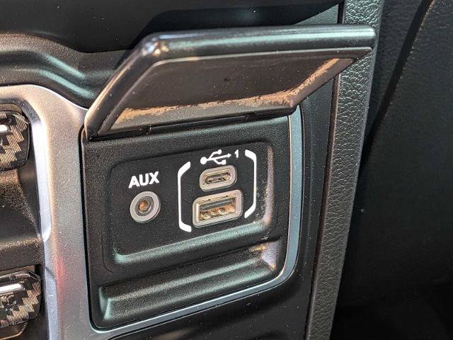 Used 2020 Jeep Gladiator Overland AWD/4WD image 23